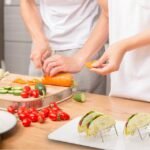Porta tacos in acciaio inox per tenere i tacos in verticale mentre li farcisci e li servi - immagine 2